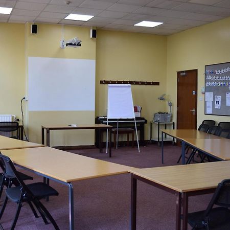 Ludlow Mascall Centre Εξωτερικό φωτογραφία